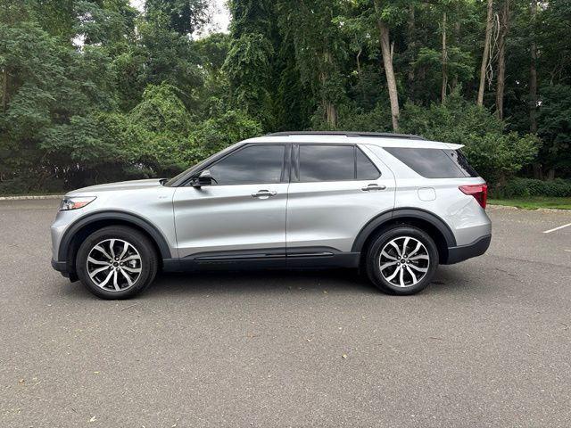 used 2024 Ford Explorer car, priced at $40,244