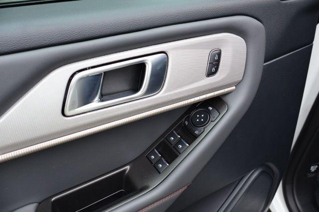 used 2025 Ford Explorer car, priced at $36,995