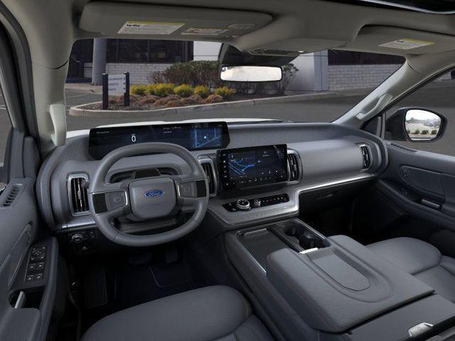 new 2025 Ford Expedition Max car, priced at $75,345