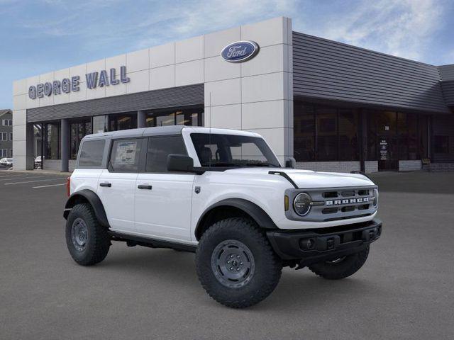 new 2025 Ford Bronco car, priced at $52,495