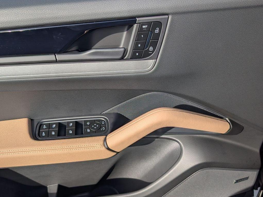new 2026 Porsche Cayenne car, priced at $105,010