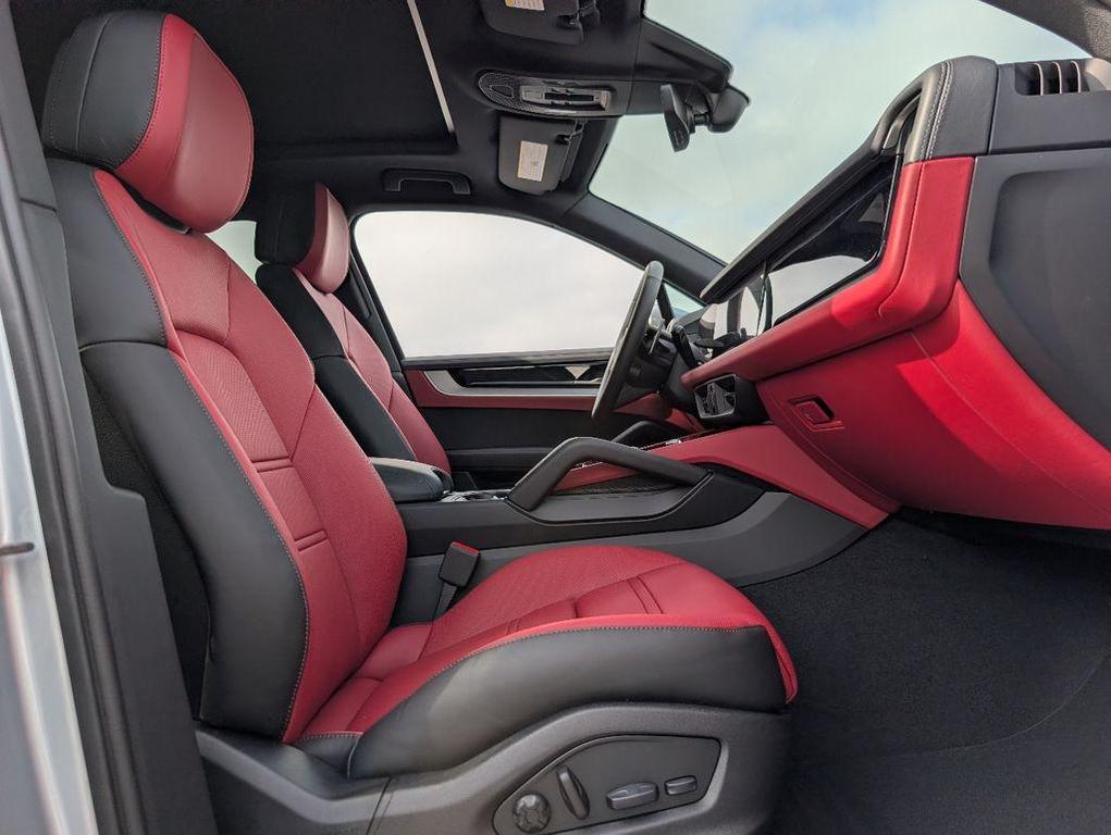 new 2026 Porsche Cayenne car, priced at $111,380