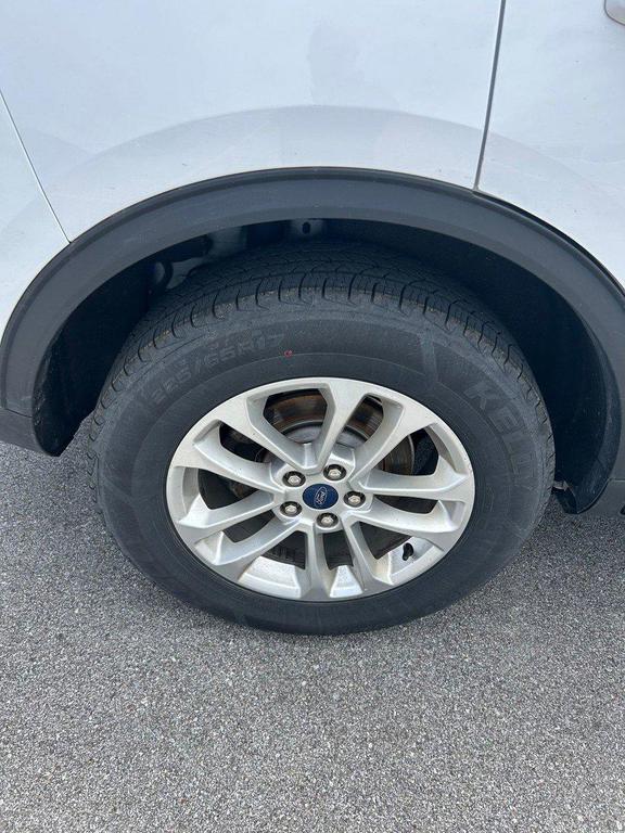 used 2022 Ford Escape car, priced at $18,151
