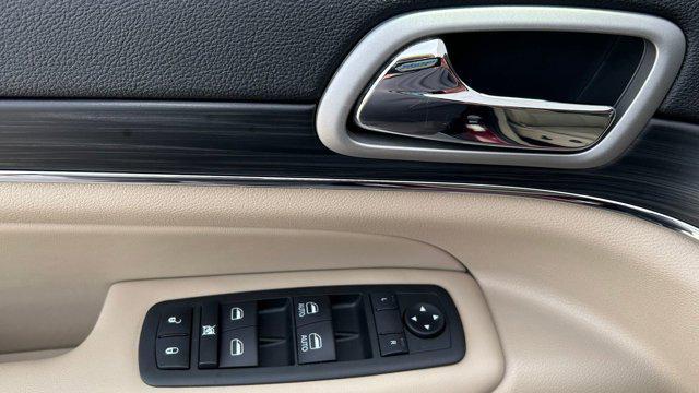 used 2021 Jeep Grand Cherokee car, priced at $22,665