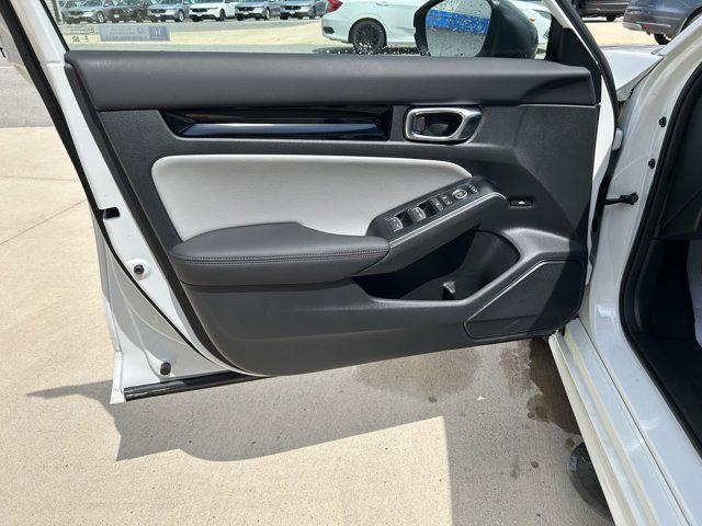 new 2026 Honda Civic Hybrid car, priced at $34,164