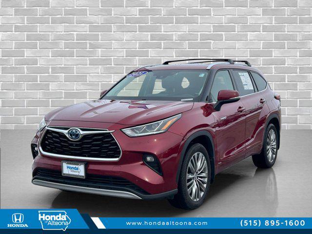 used 2021 Toyota Highlander Hybrid car, priced at $35,972