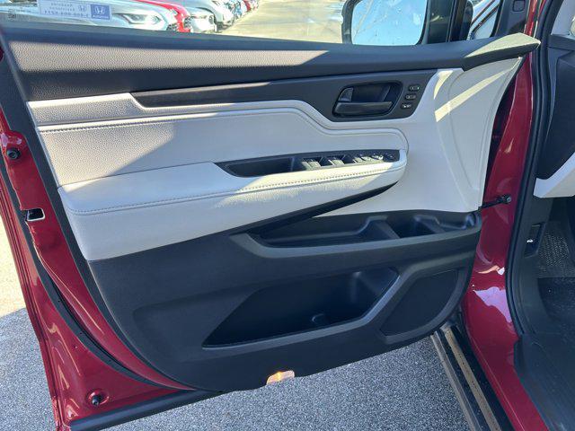 new 2026 Honda Odyssey car, priced at $45,144