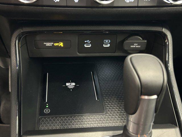 new 2026 Honda CR-V Hybrid car, priced at $38,979