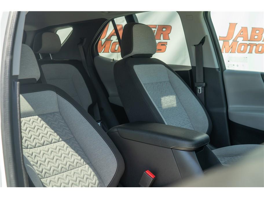 used 2024 Chevrolet Equinox car, priced at $17,999
