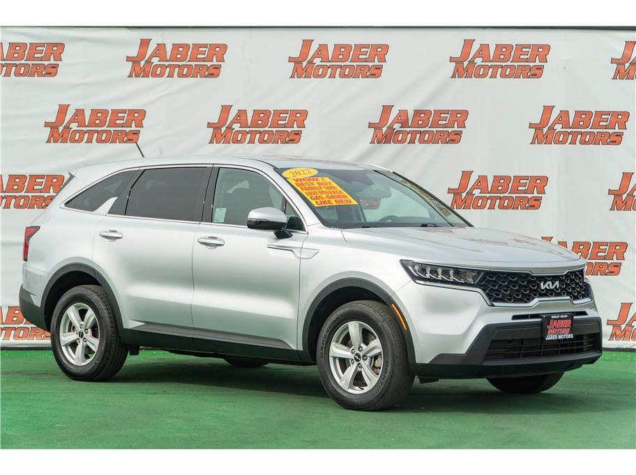used 2022 Kia Sorento car, priced at $24,999