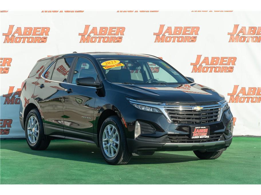 used 2023 Chevrolet Equinox car, priced at $17,999