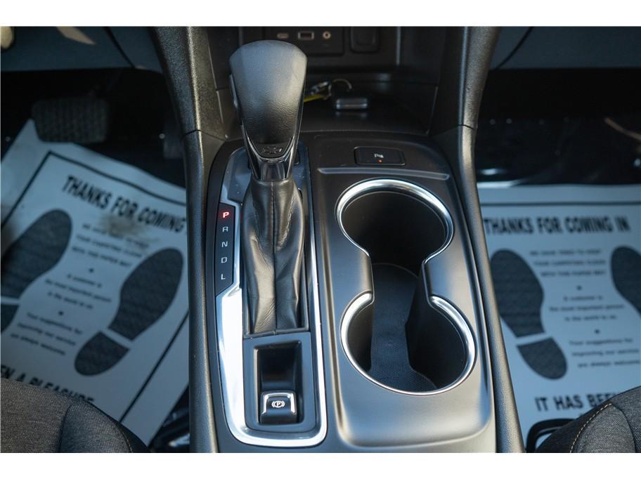 used 2023 Chevrolet Equinox car, priced at $17,999