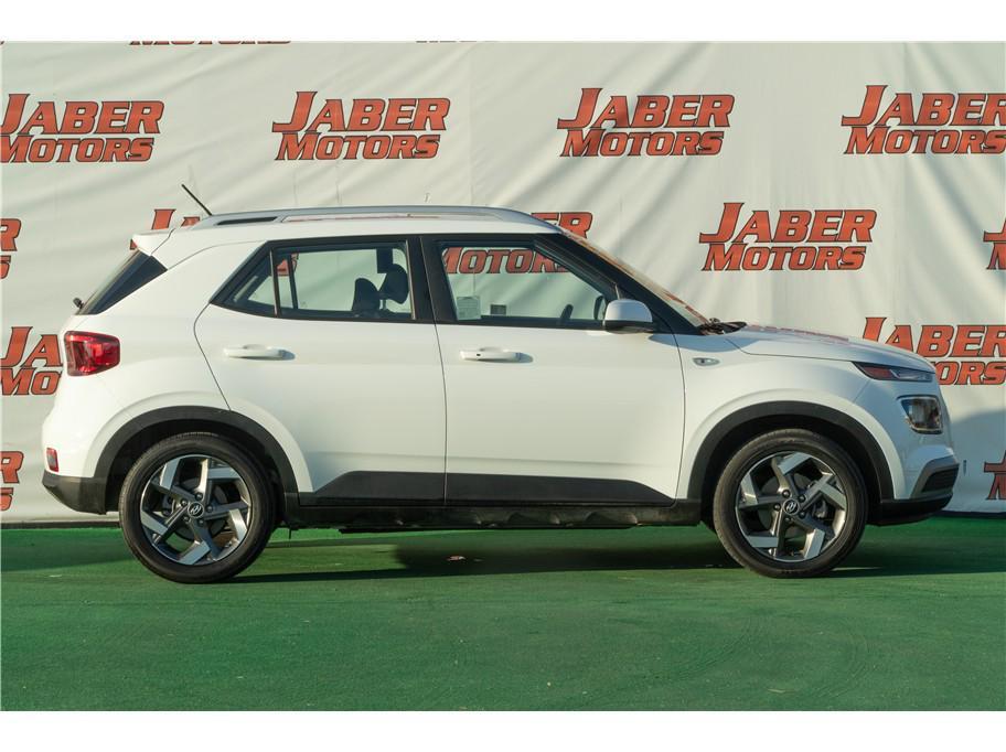 used 2025 Hyundai Venue car, priced at $19,999