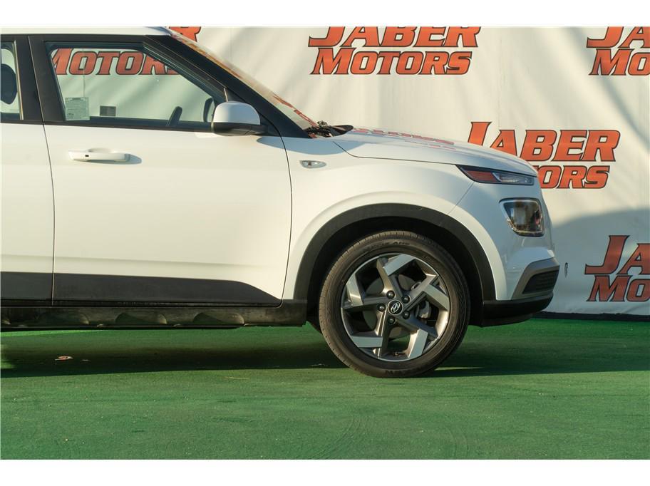 used 2025 Hyundai Venue car, priced at $19,999