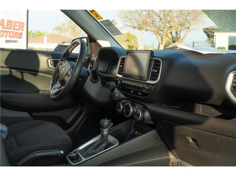 used 2025 Hyundai Venue car, priced at $19,999
