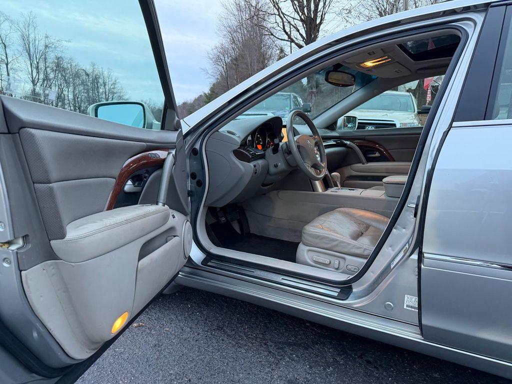 used 2008 Acura RL car, priced at $7,995