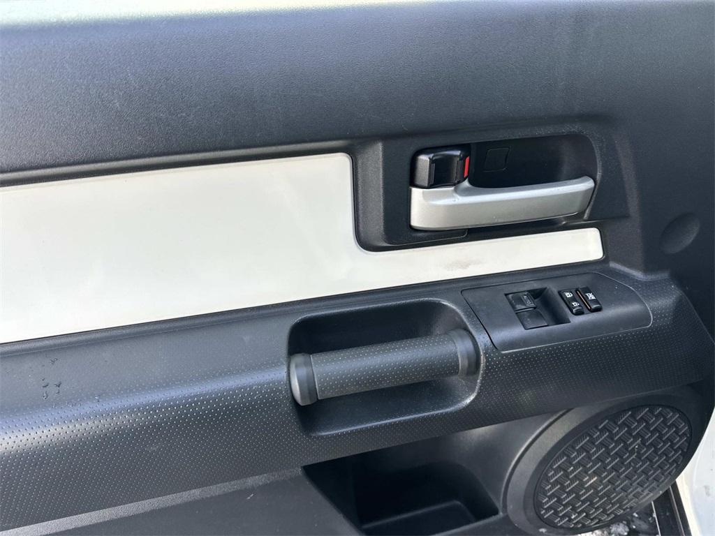 used 2014 Toyota FJ Cruiser car, priced at $29,999