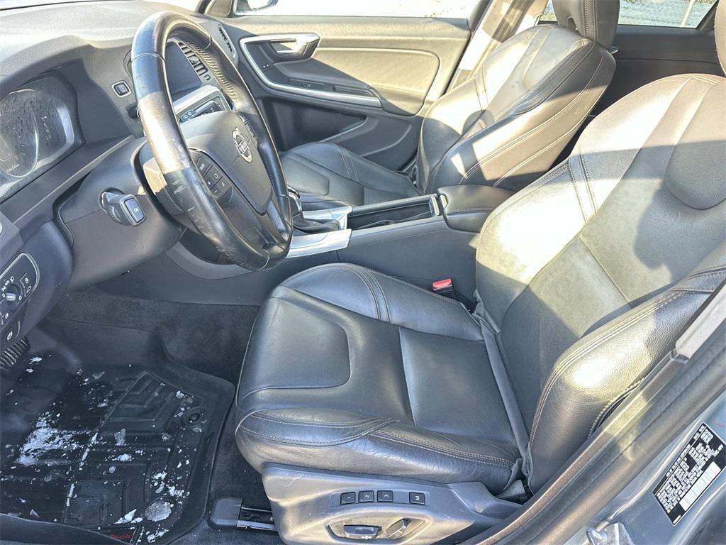 used 2017 Volvo V60 Cross Country car, priced at $12,494