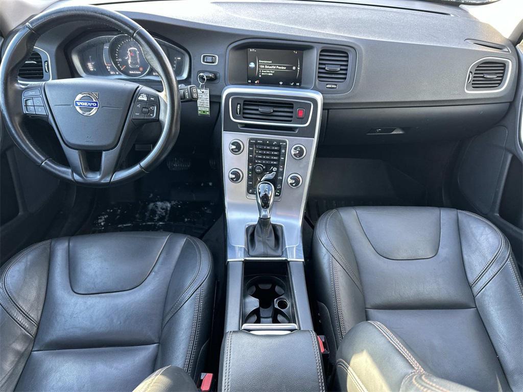 used 2017 Volvo V60 Cross Country car, priced at $12,494