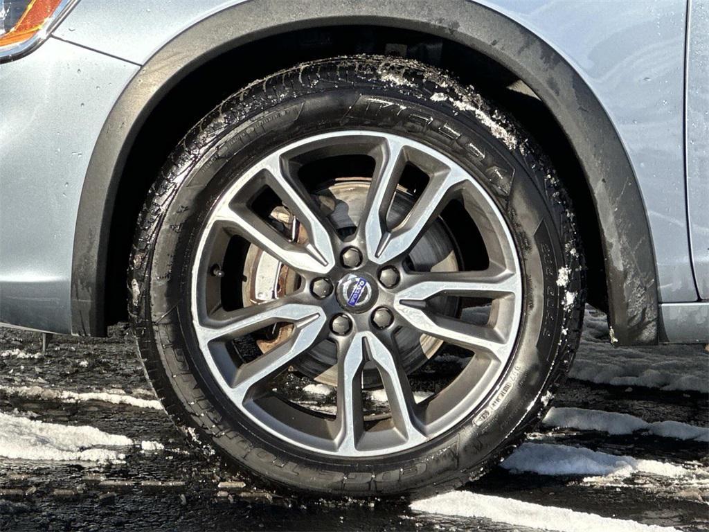 used 2017 Volvo V60 Cross Country car, priced at $12,494