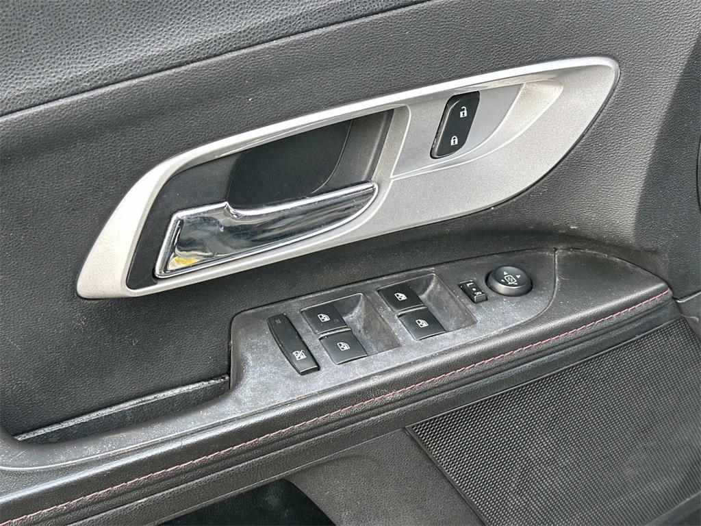 used 2016 Chevrolet Equinox car, priced at $5,000