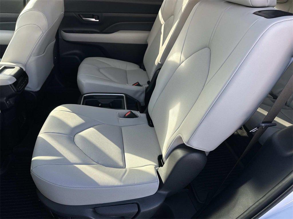 new 2026 Toyota Grand Highlander car, priced at $46,500
