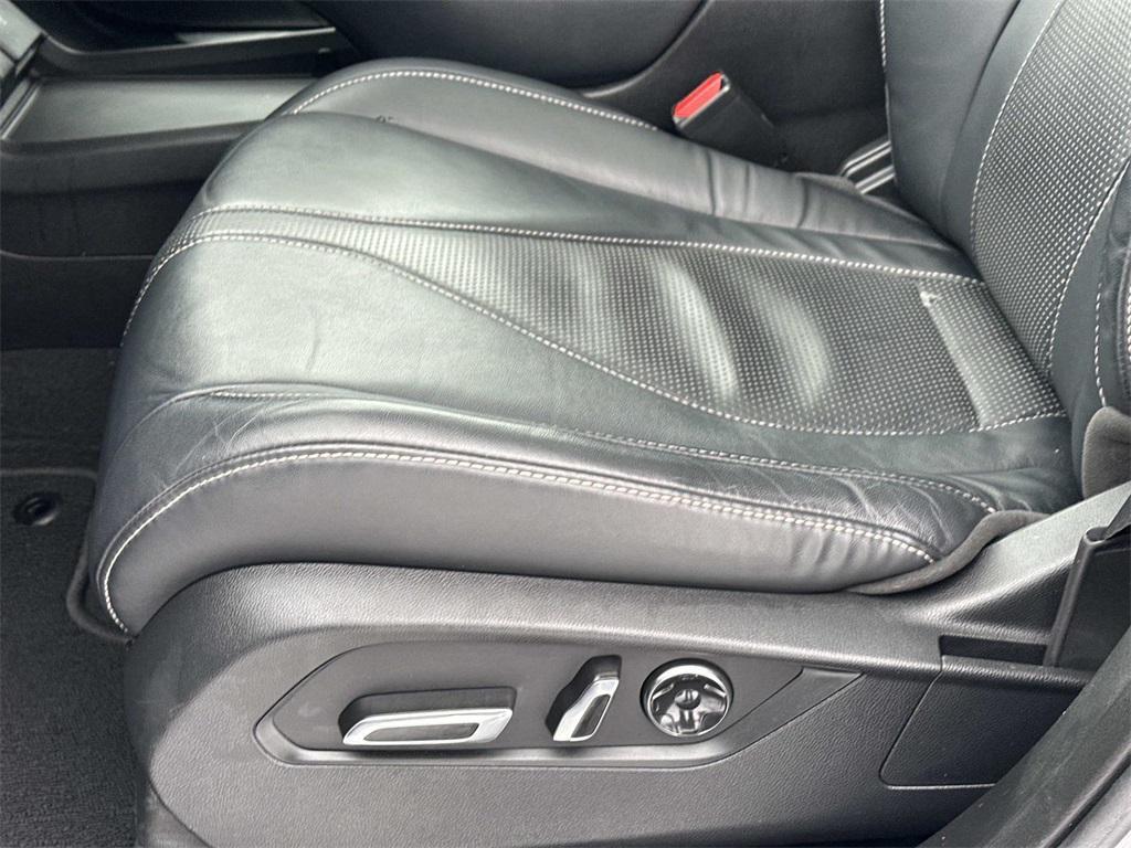 used 2020 Acura RDX car, priced at $24,846