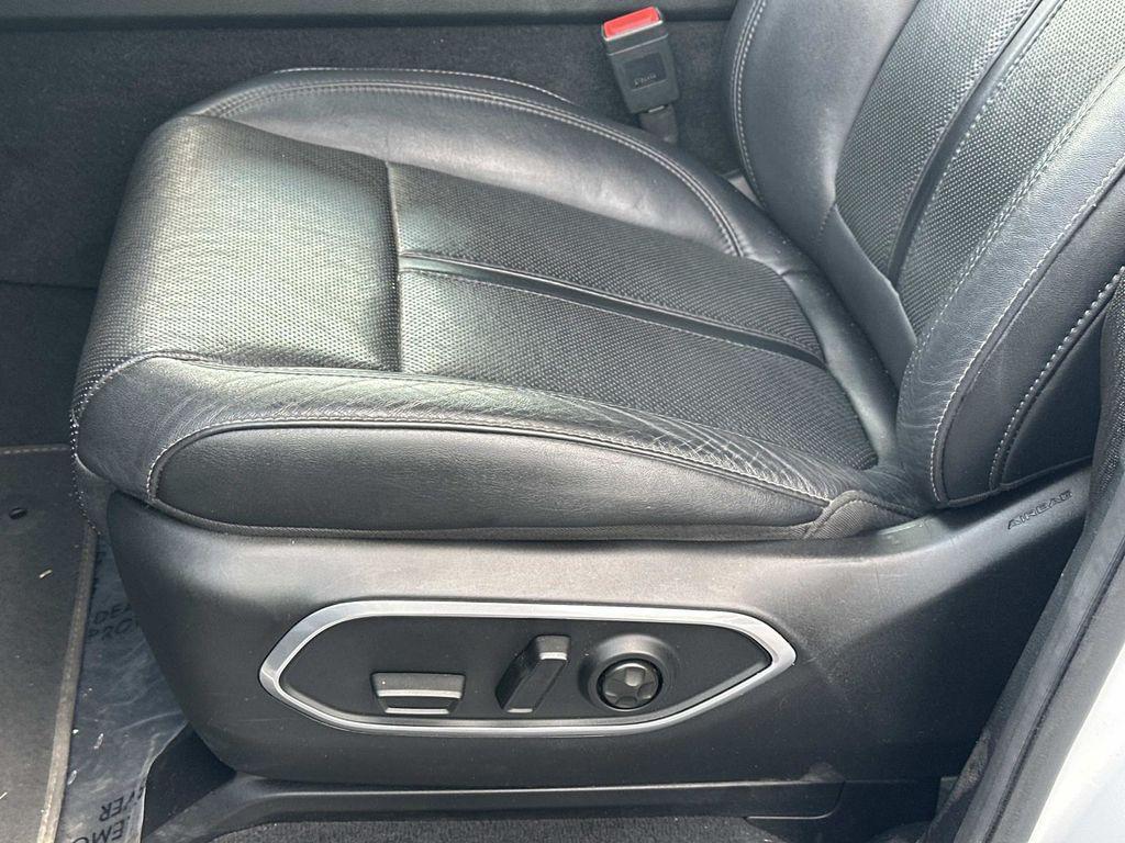 used 2024 Jeep Wagoneer car, priced at $34,780