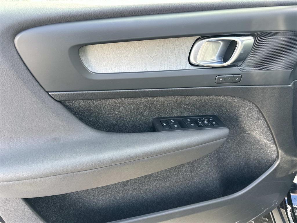 used 2025 Volvo XC40 car, priced at $29,200