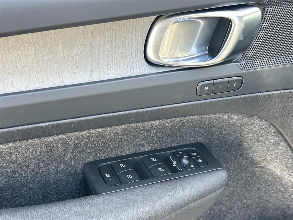 used 2025 Volvo XC40 car, priced at $29,200