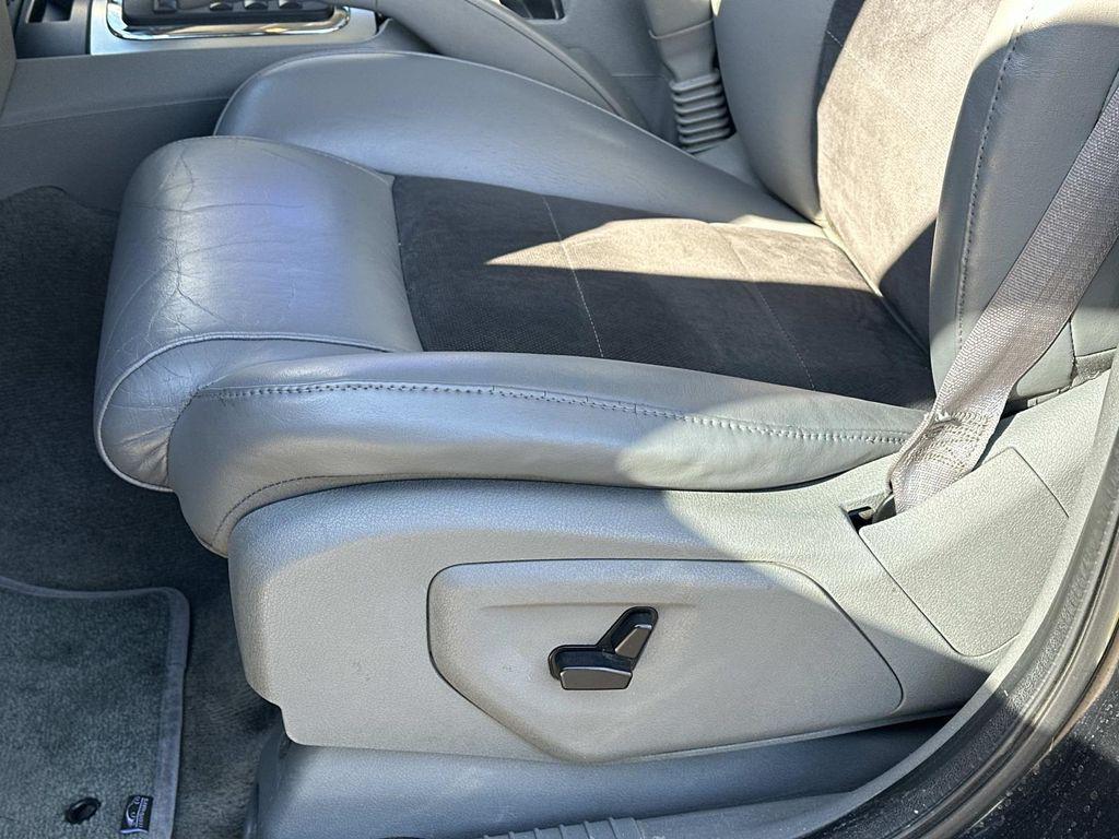 used 2006 Jeep Grand Cherokee car, priced at $14,999