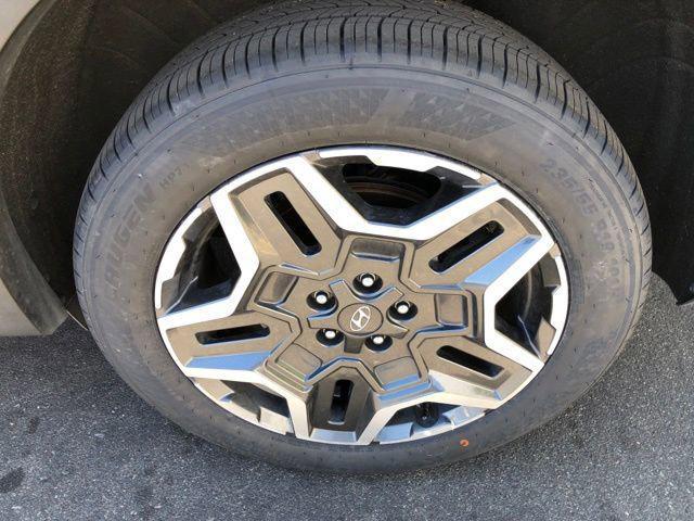 used 2023 Hyundai Santa Fe car, priced at $30,500