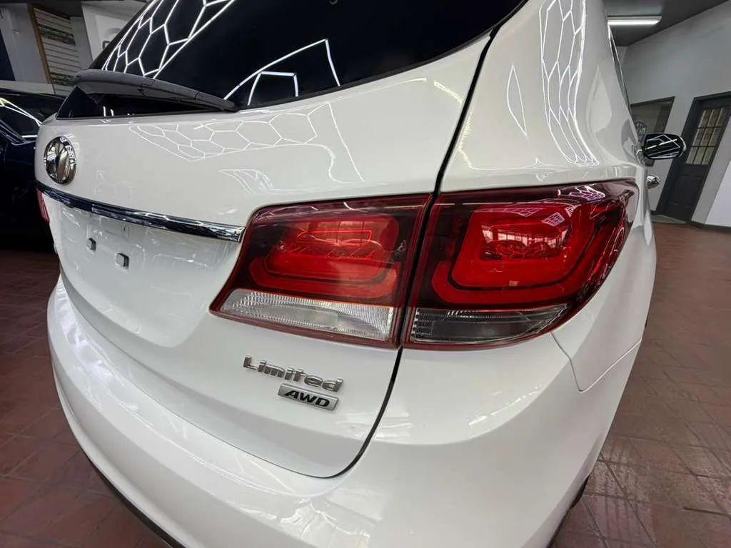 used 2017 Hyundai Santa Fe car, priced at $12,900