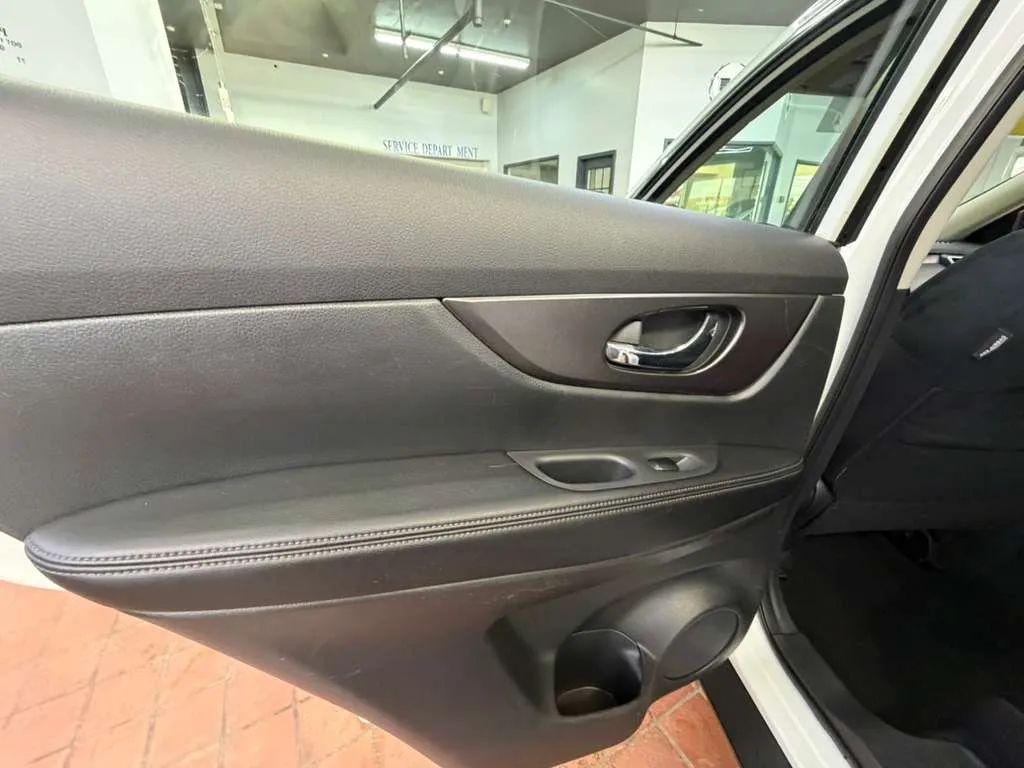 used 2016 Nissan Rogue car, priced at $10,750