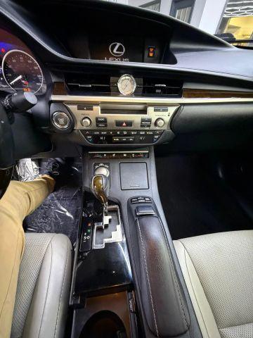 used 2014 Lexus ES 350 car, priced at $15,895