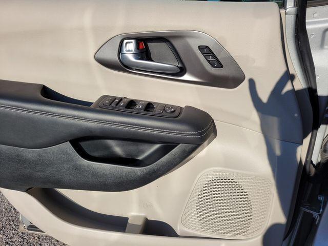 used 2024 Chrysler Pacifica car, priced at $25,000