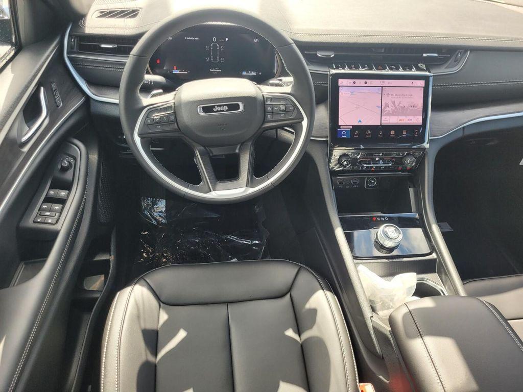 new 2025 Jeep Grand Cherokee L car, priced at $36,055