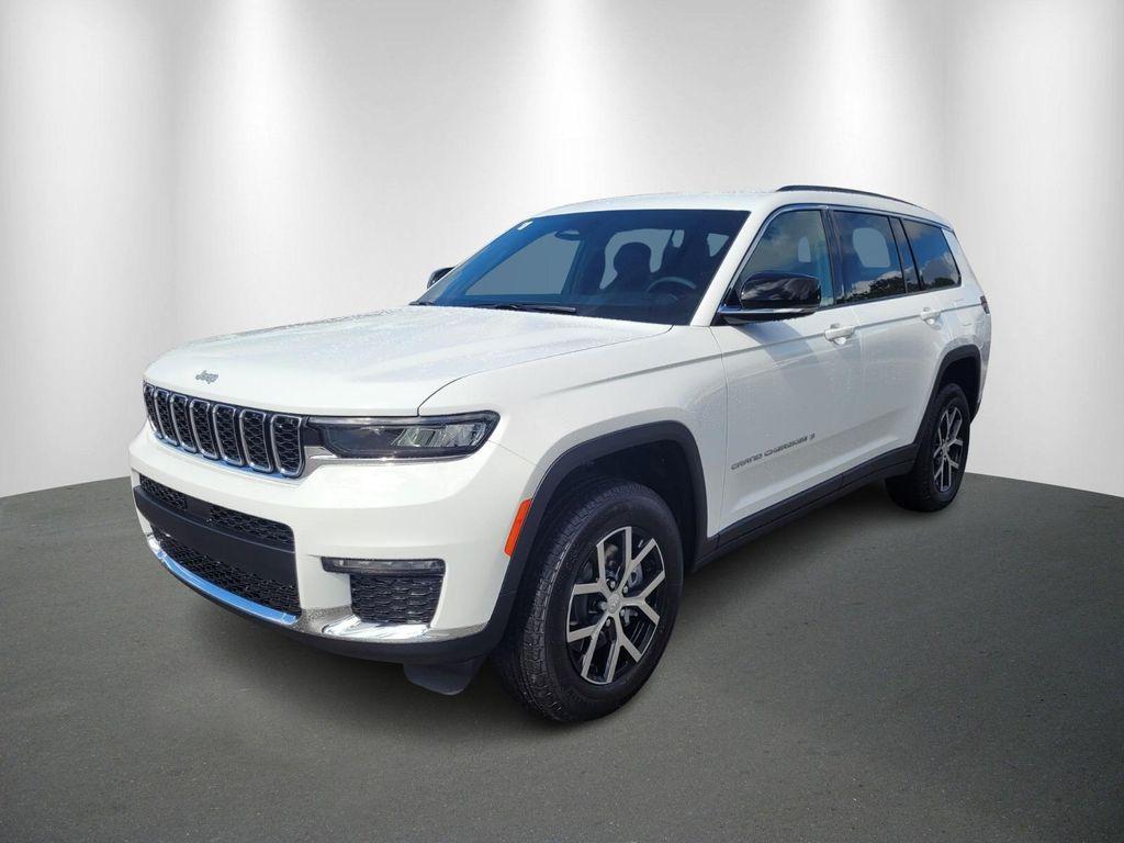 new 2025 Jeep Grand Cherokee L car, priced at $36,055
