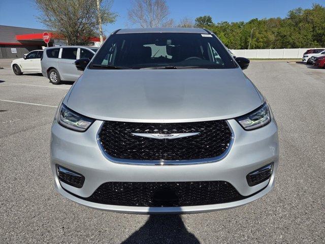 new 2026 Chrysler Pacifica car, priced at $42,493