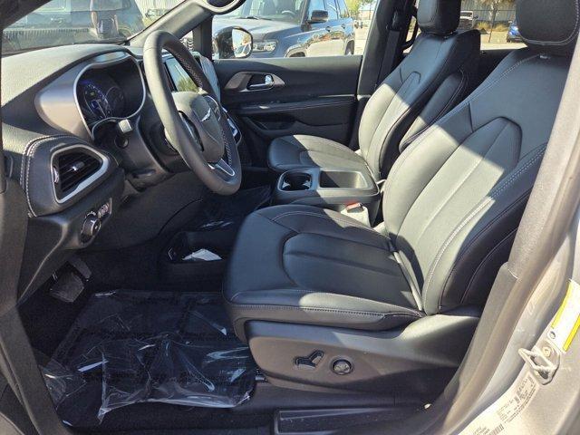 new 2026 Chrysler Pacifica car, priced at $42,493