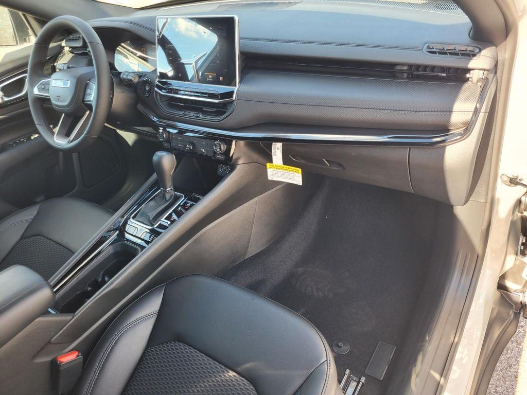 new 2026 Jeep Compass car, priced at $28,447