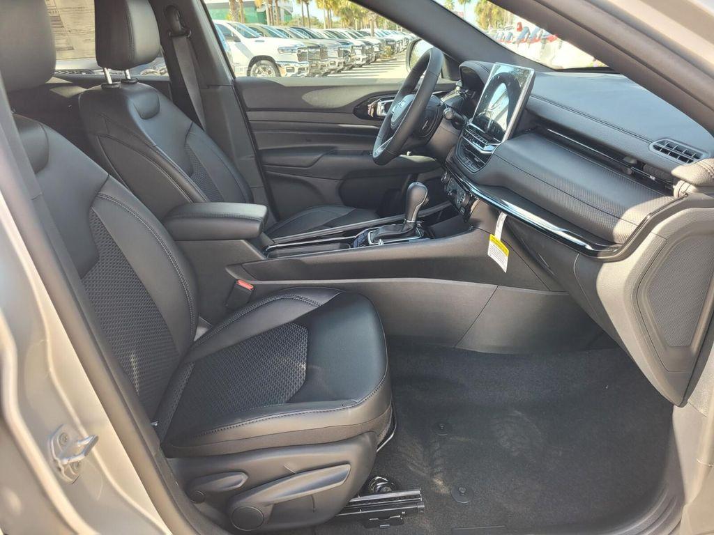 new 2026 Jeep Compass car, priced at $28,447