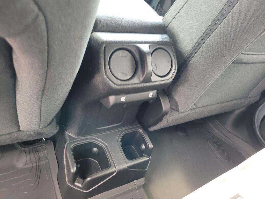 new 2025 Jeep Gladiator car, priced at $39,418