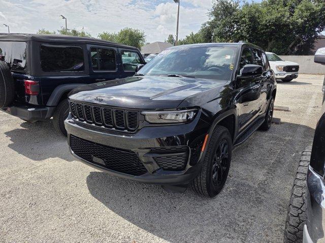 used 2025 Jeep Grand Cherokee car, priced at $35,279
