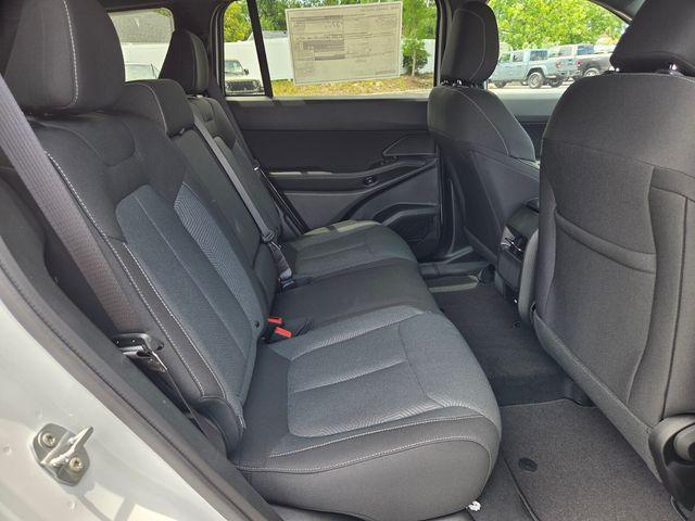 new 2026 Jeep Cherokee car, priced at $38,604