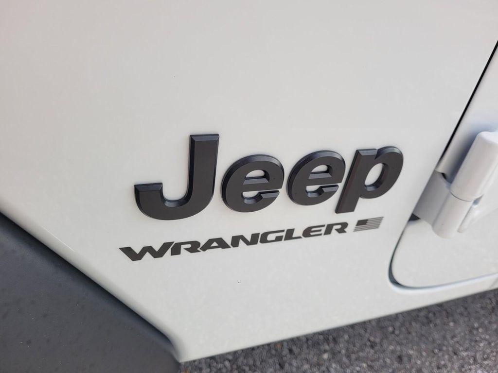new 2026 Jeep Wrangler car, priced at $40,406