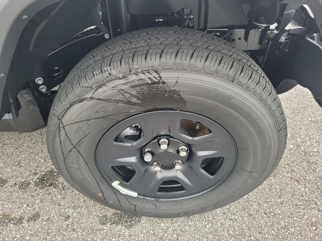 new 2026 Jeep Gladiator car, priced at $40,949