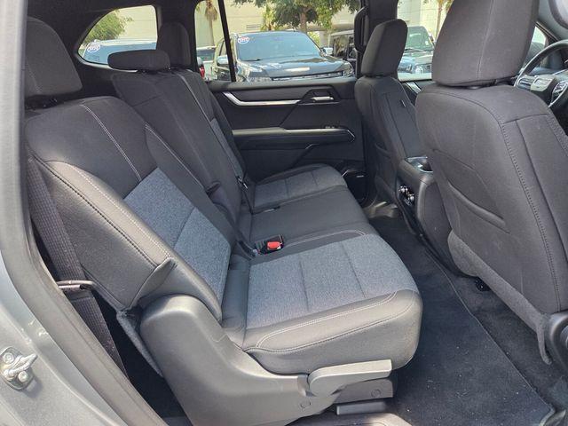 used 2025 GMC Acadia car, priced at $33,410