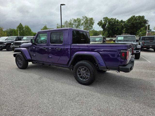 new 2026 Jeep Gladiator car, priced at $45,310