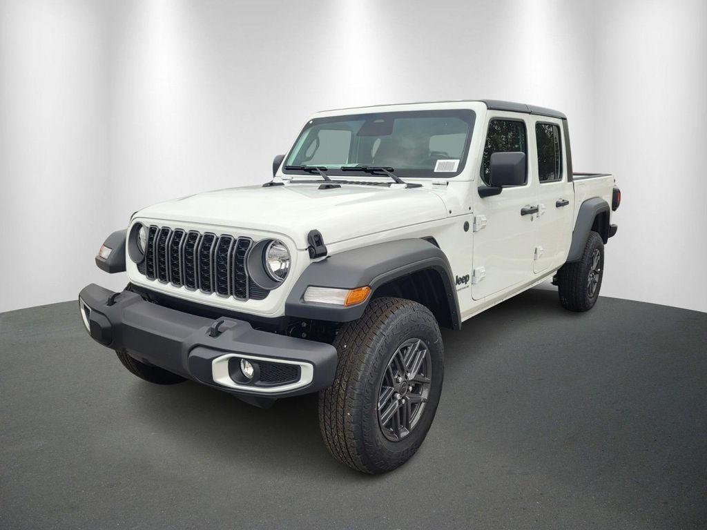 new 2026 Jeep Gladiator car, priced at $44,973